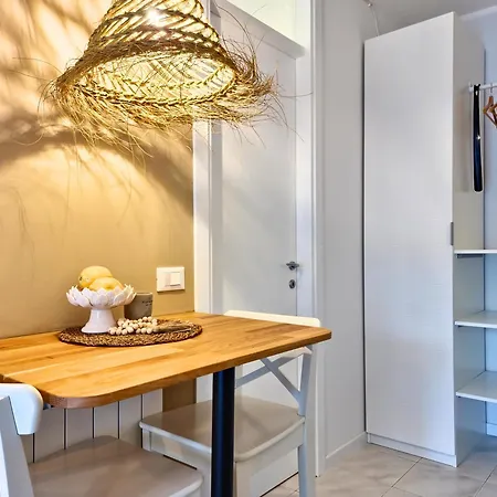 App Gitano, 400m To Free Apartmán *